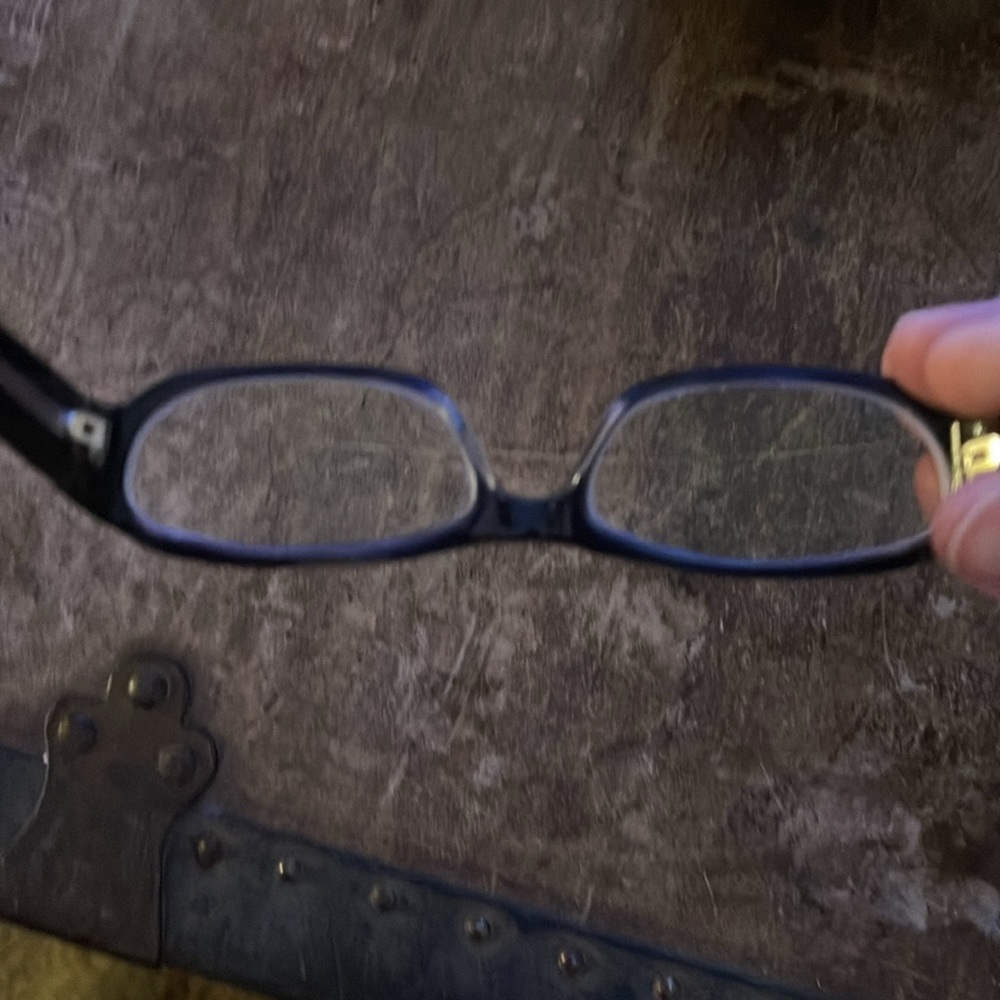 Frames - Picture 3 of 4